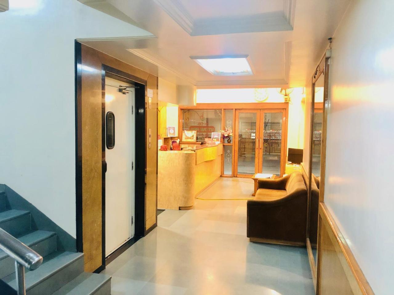 Hotel New Uttam Hira Palace Nashik Ngoại thất bức ảnh